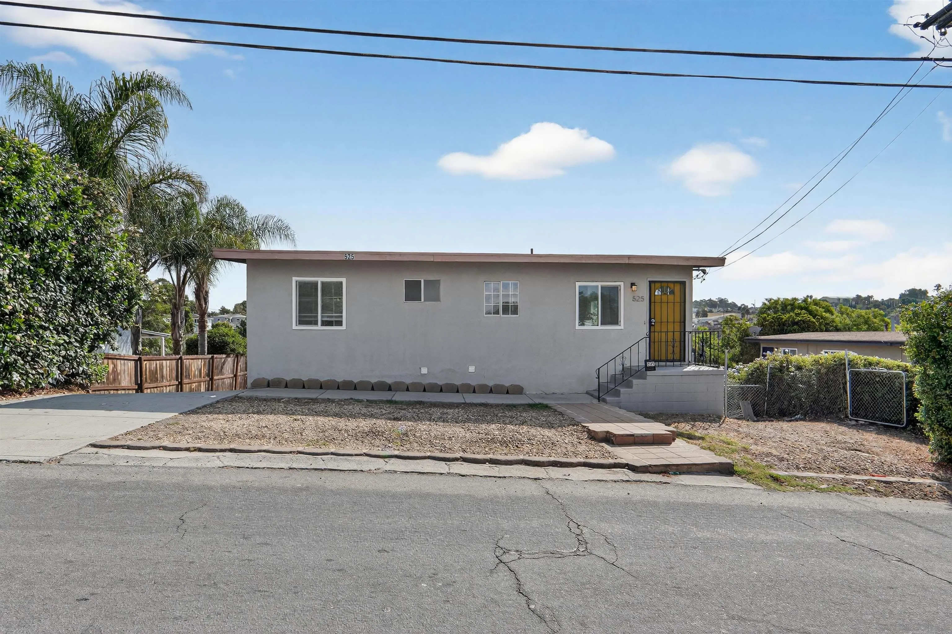 https://cdn.realtyfeed.com/cdn/127/250040613/98ce22efdfd76d4253ea0b525ae9446e.webp