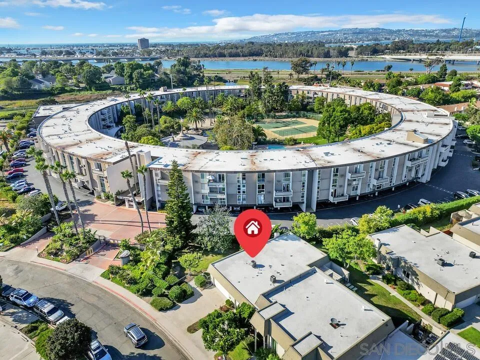 https://cdn.realtyfeed.com/cdn/127/250040614/e8e7fe2a7c07e0844f4d690c4a87c016.webp