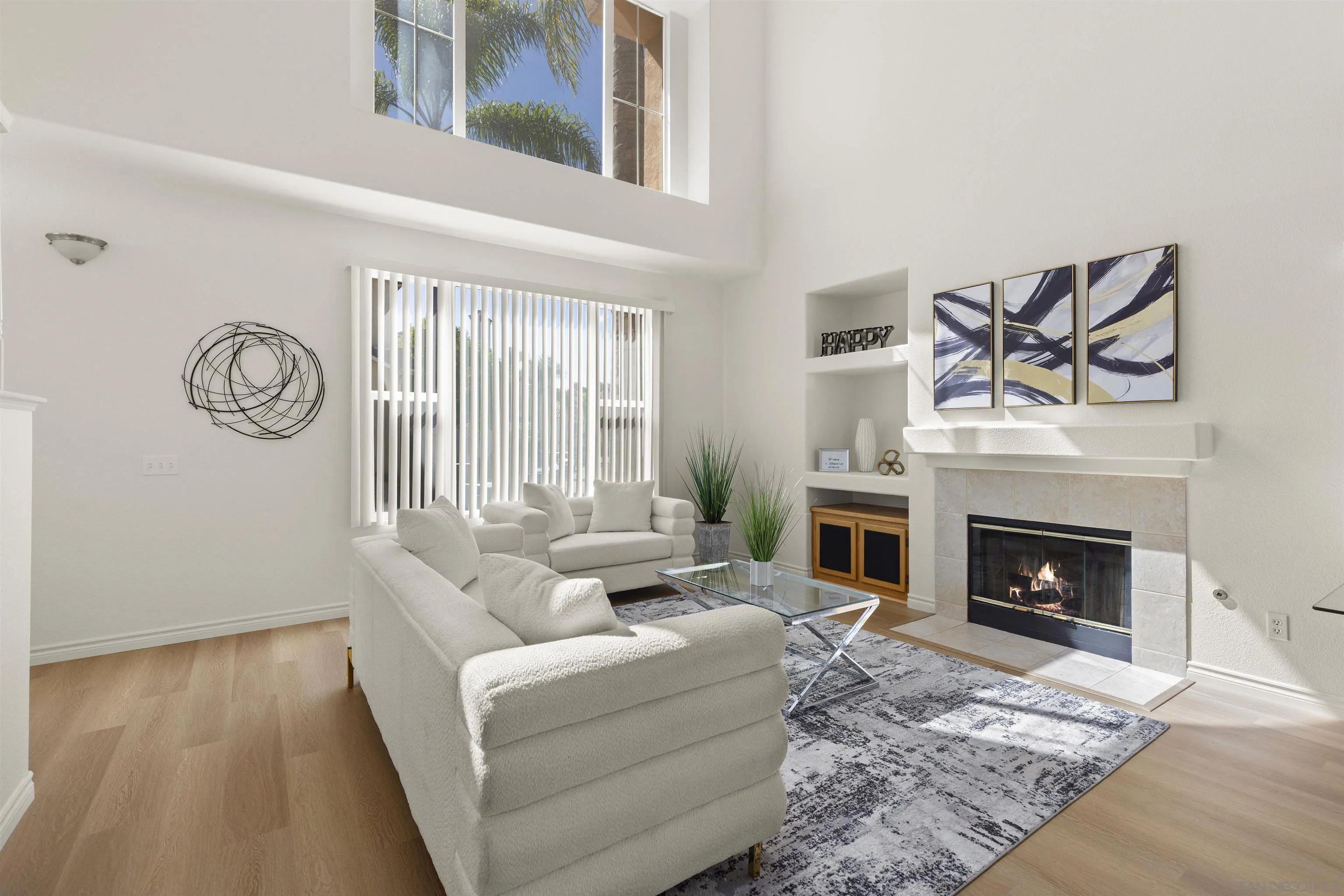 https://cdn.realtyfeed.com/cdn/127/250040628/e459758d3689d0f28f4d98b0582faad0.webp