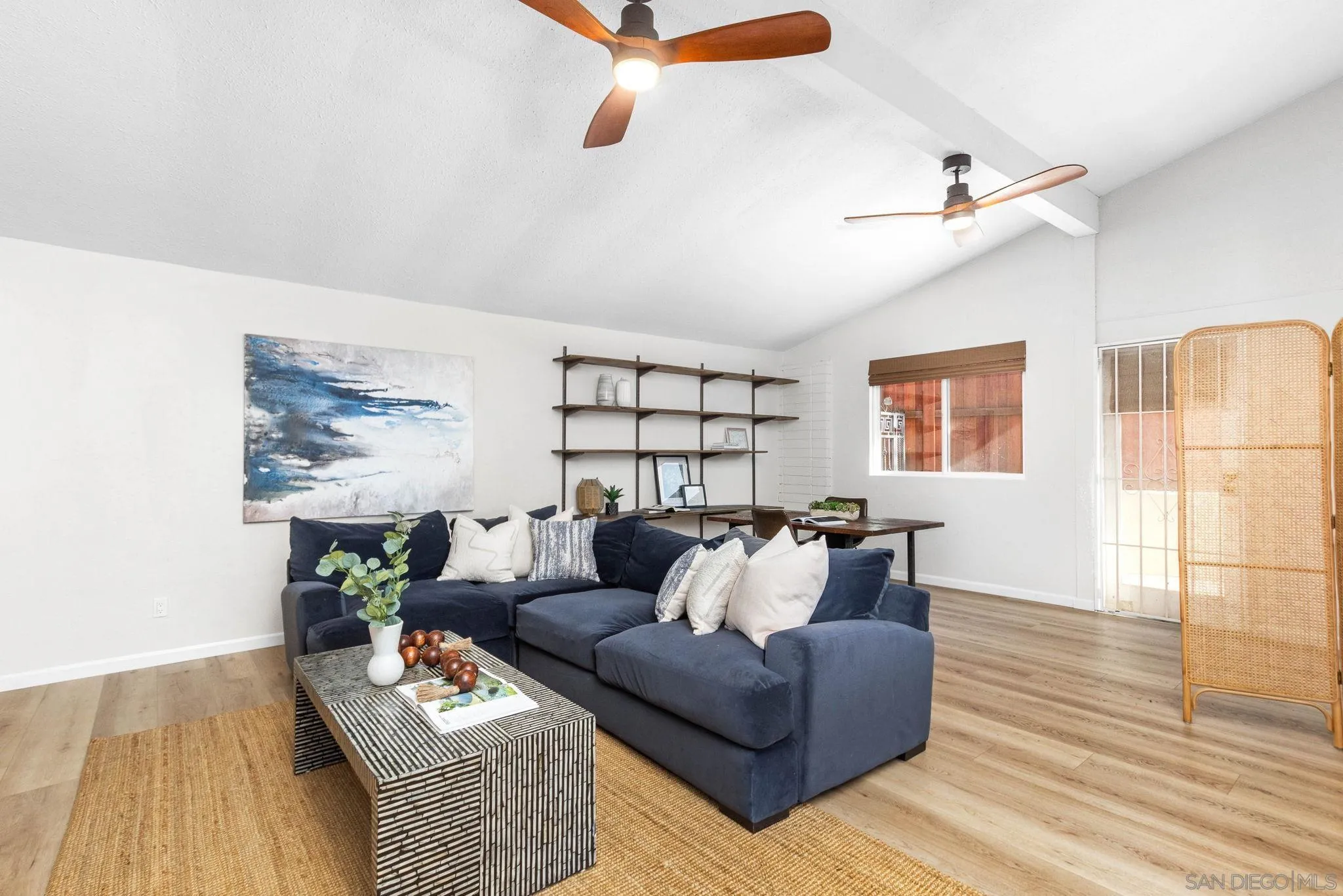 https://cdn.realtyfeed.com/cdn/127/250040632/3603a1a46ee68548d68b681544b9cf24.webp