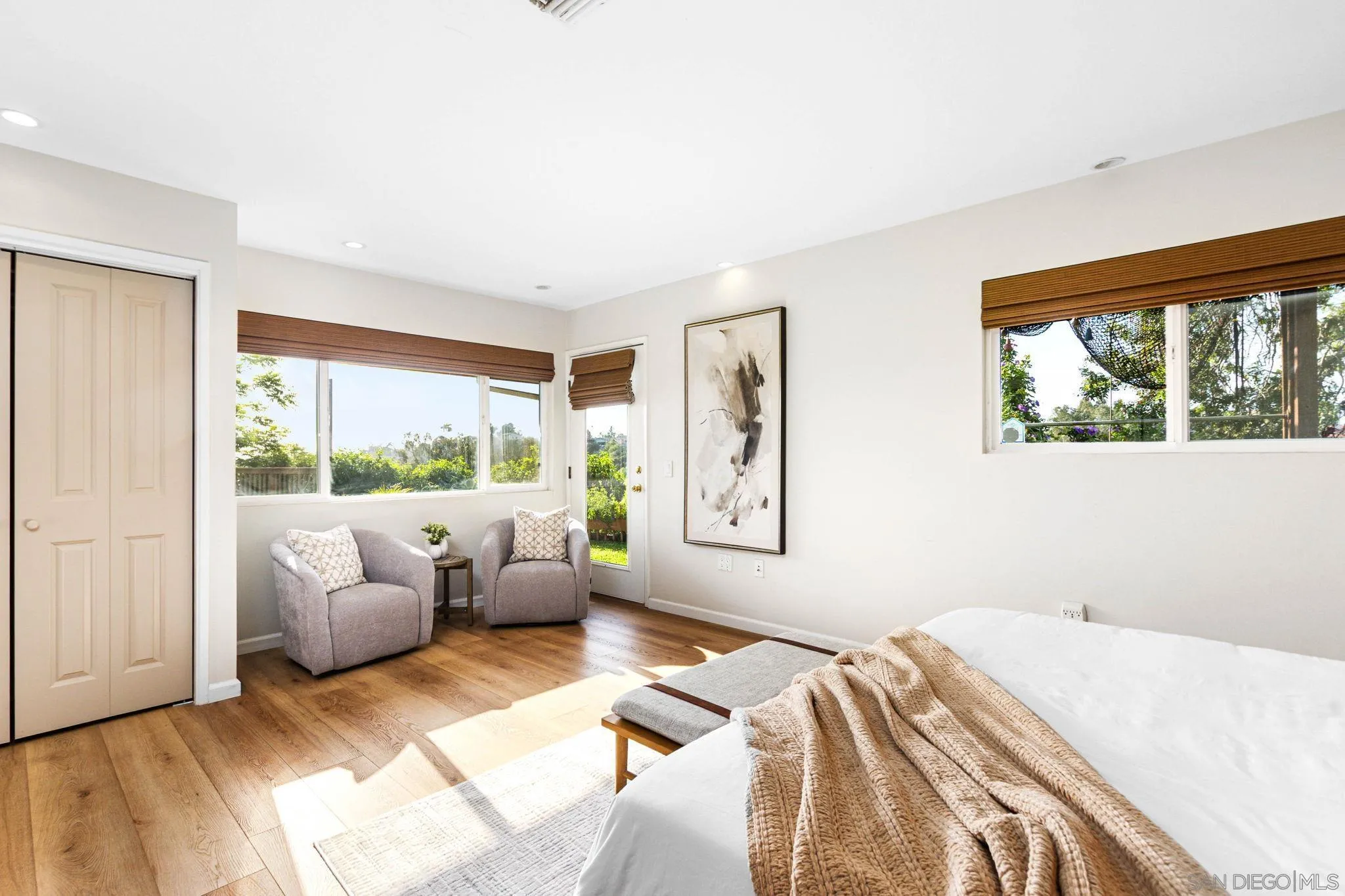 https://cdn.realtyfeed.com/cdn/127/250040632/5d318d9f17f51a3e531462a0c3dba876.webp