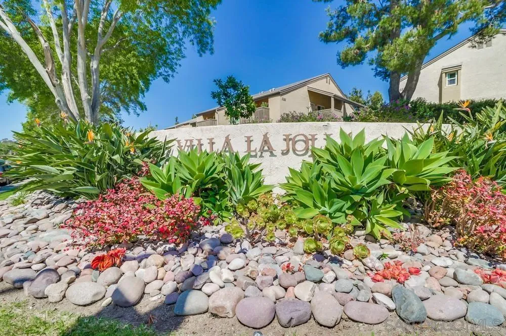 https://cdn.realtyfeed.com/cdn/127/250040634/1f9dd2e9b09bbd6654ce2561b0dfb42a.webp