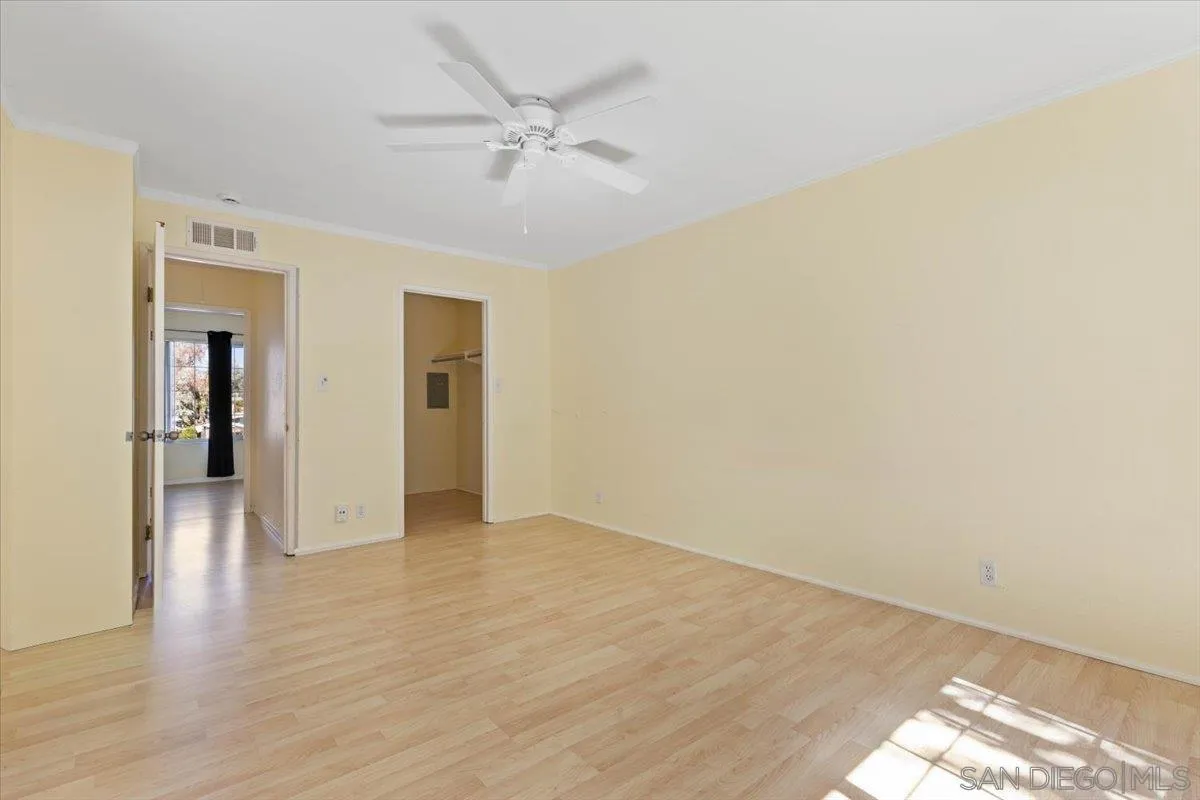 https://cdn.realtyfeed.com/cdn/127/250040643/00eec21e8d3d06c6620ec59955b1d769.webp
