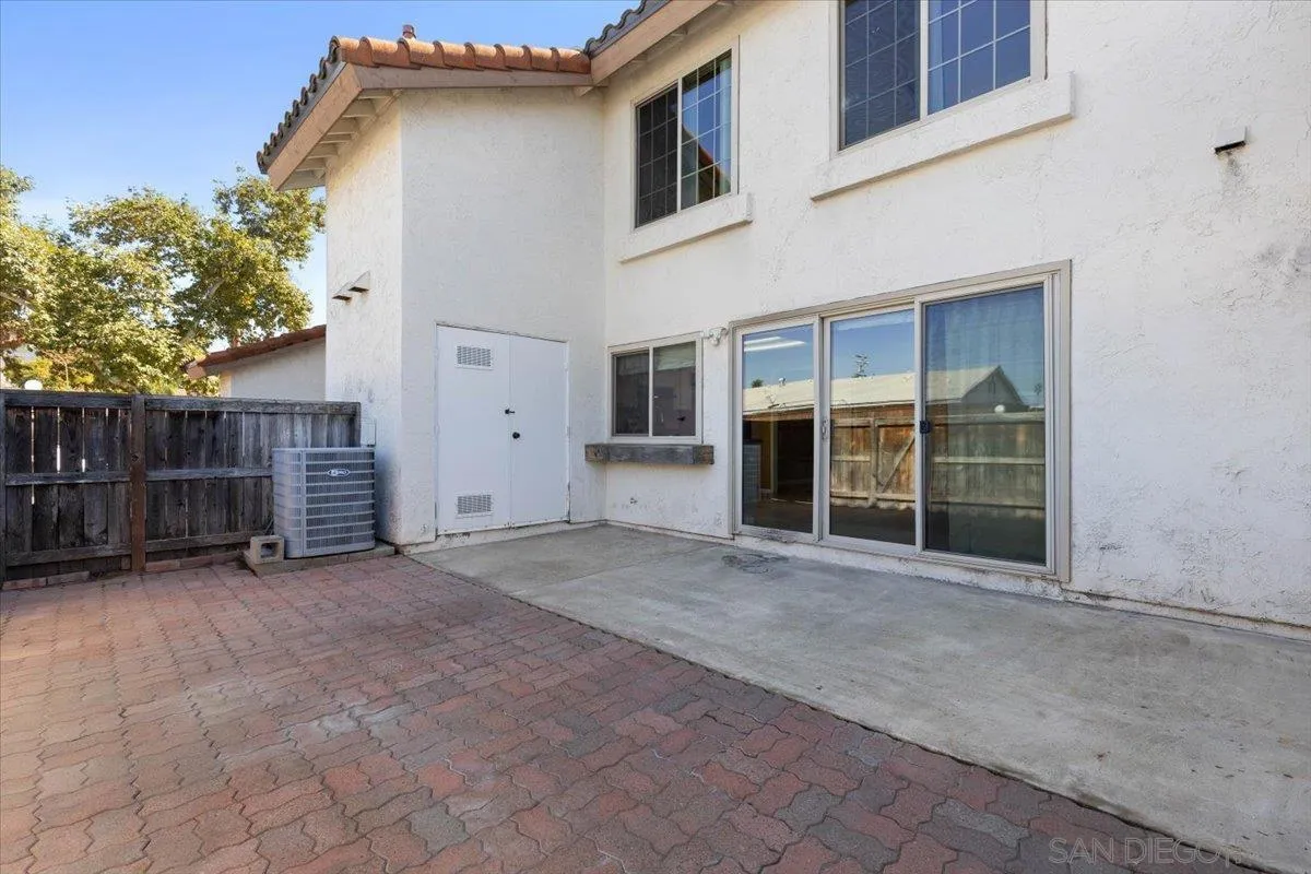https://cdn.realtyfeed.com/cdn/127/250040643/a1257b69da7c35131851da6daa1ebfa8.webp