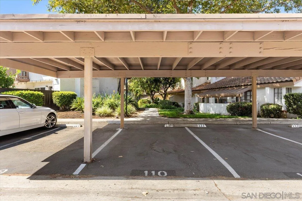https://cdn.realtyfeed.com/cdn/127/250040643/b4cb9cad8b268ffaa2c25a5cc704f7d2.webp