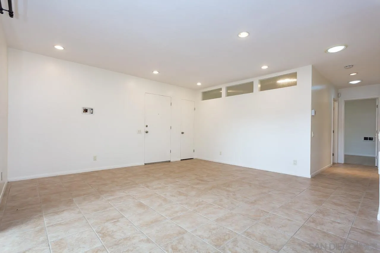 Photo #6: 250040644 Listing 