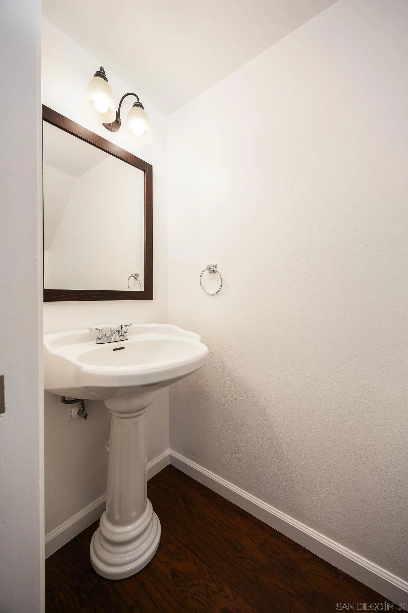 https://cdn.realtyfeed.com/cdn/127/250040647/d4bf2efa04fbf8073f033ff8e79f2069.webp