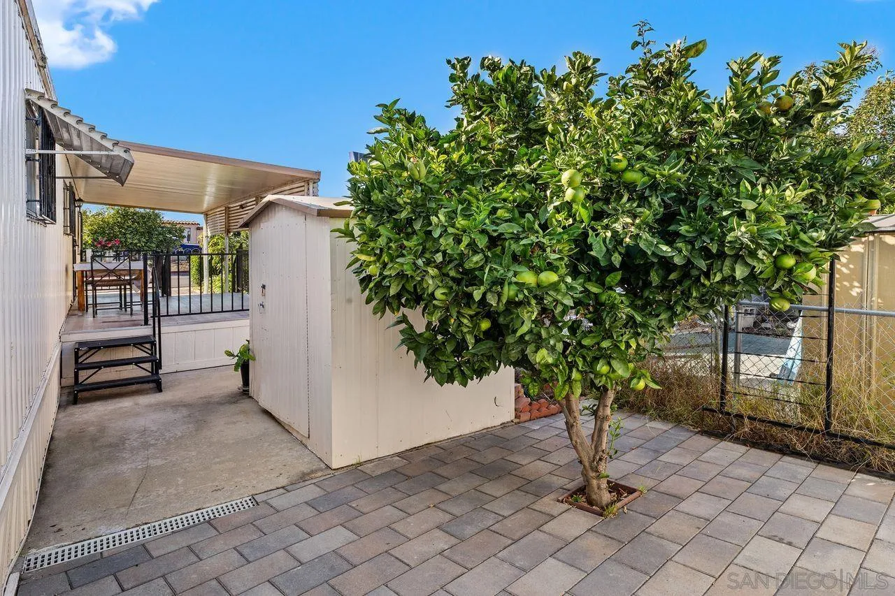https://cdn.realtyfeed.com/cdn/127/250040648/48b0333eec66752b9da435a1d10f6d6f.webp