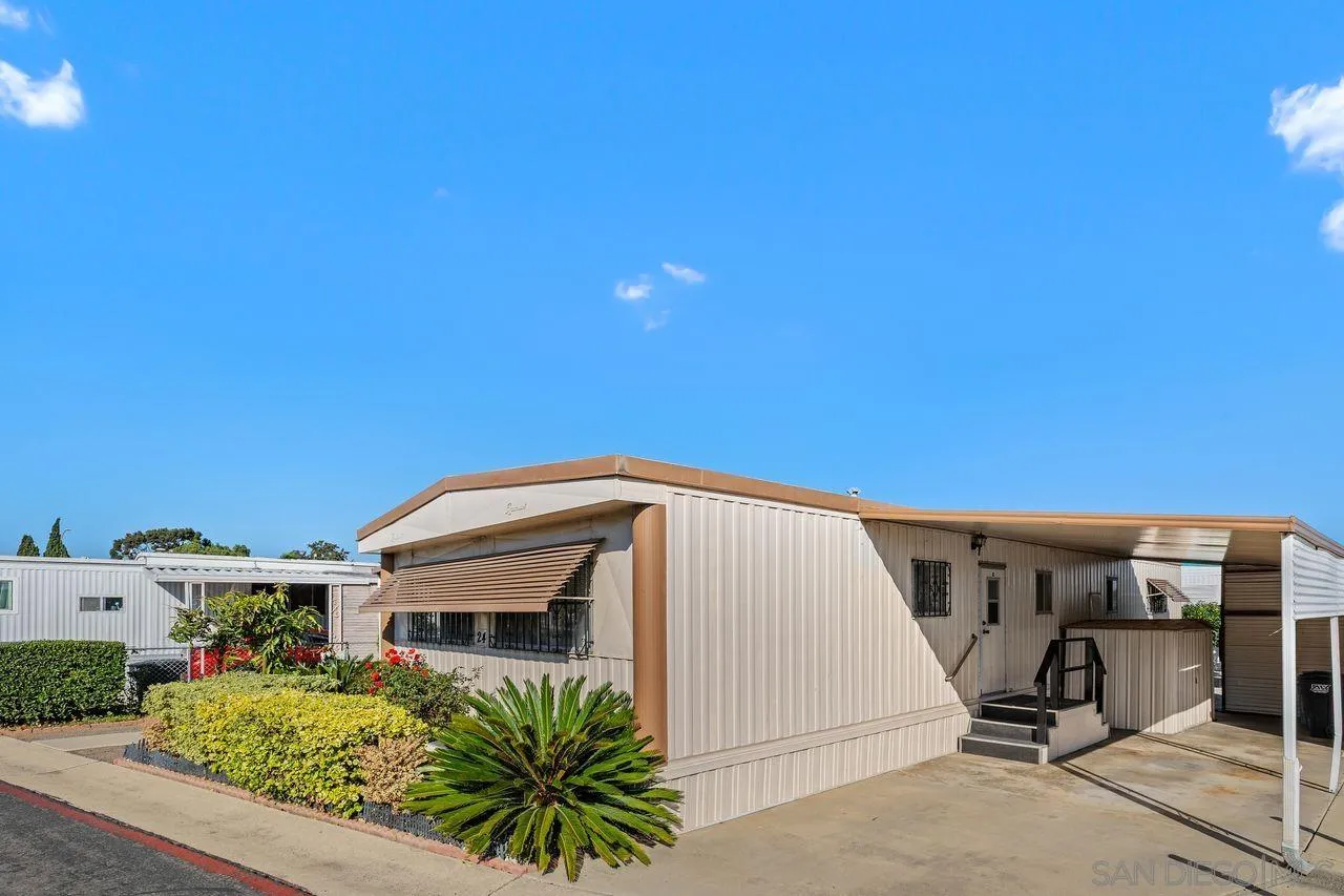 https://cdn.realtyfeed.com/cdn/127/250040648/7601579a4b8e8ac45b67606dea7c7704.webp