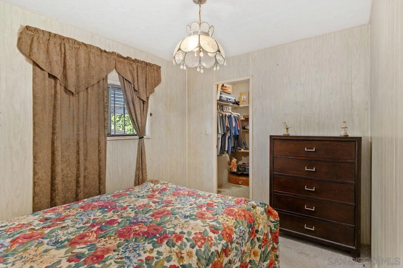 https://cdn.realtyfeed.com/cdn/127/250040648/ba7f48ca15f864b3818ebb75f06b089d.webp