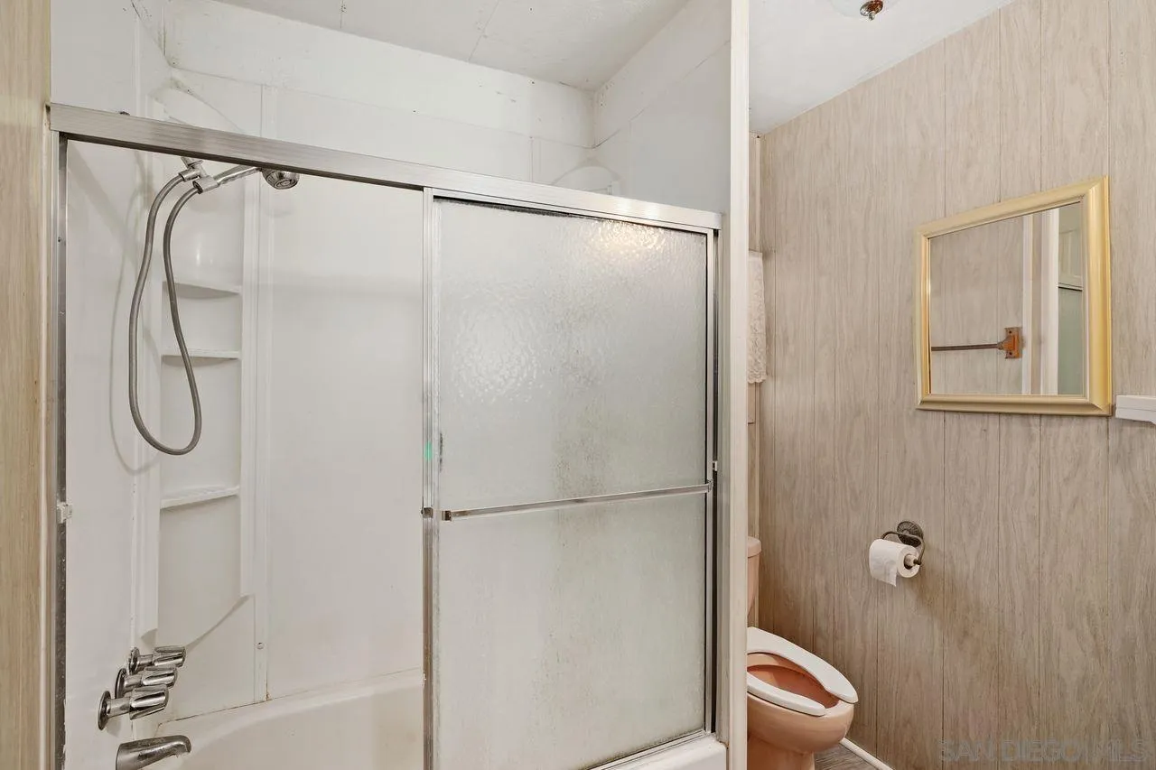 https://cdn.realtyfeed.com/cdn/127/250040648/bf8ef3ad6a29ca709ce824beb98baa78.webp
