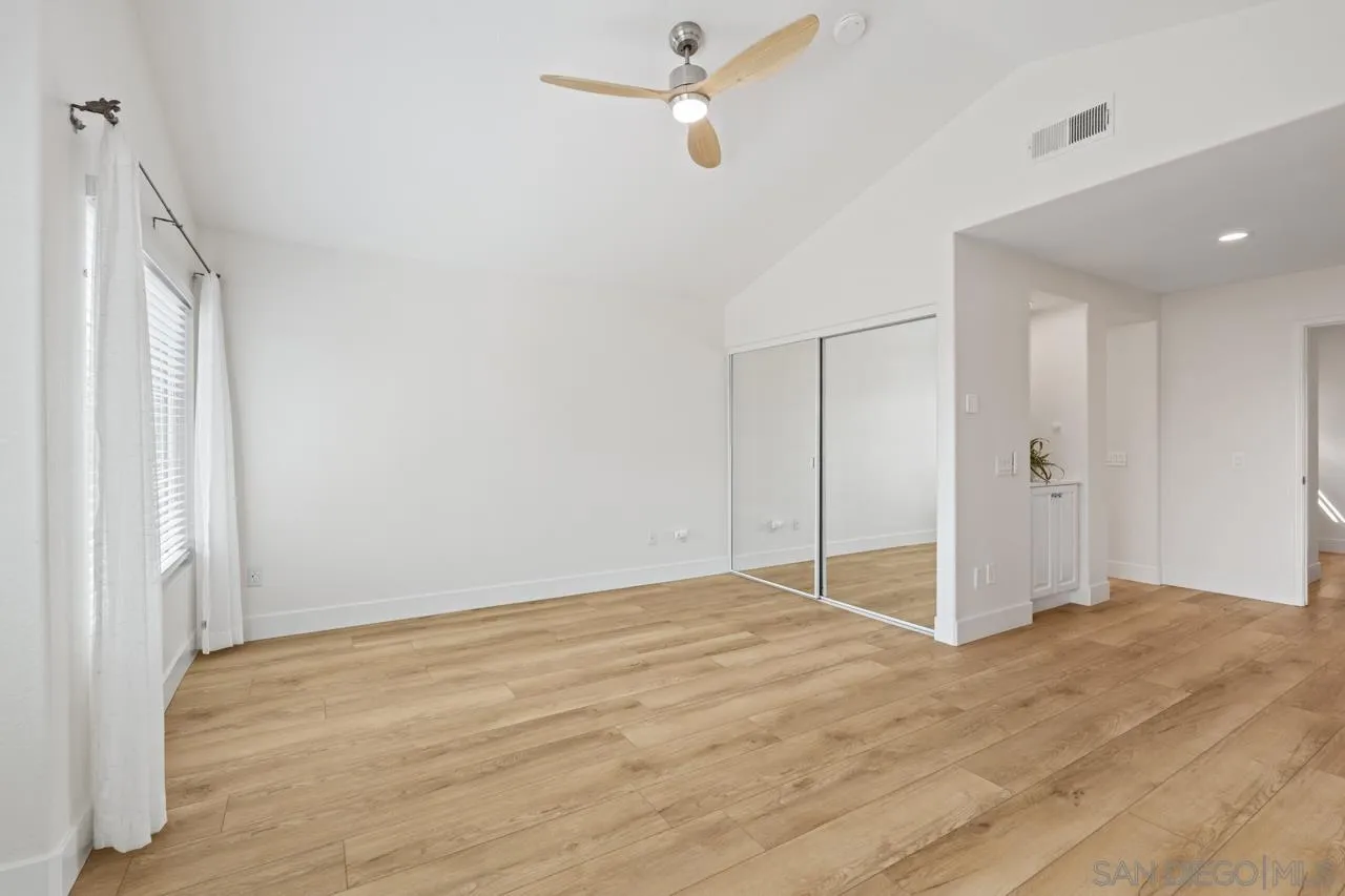 https://cdn.realtyfeed.com/cdn/127/250040652/0e7c90dd2a9780dad743e8307d2d4bef.webp