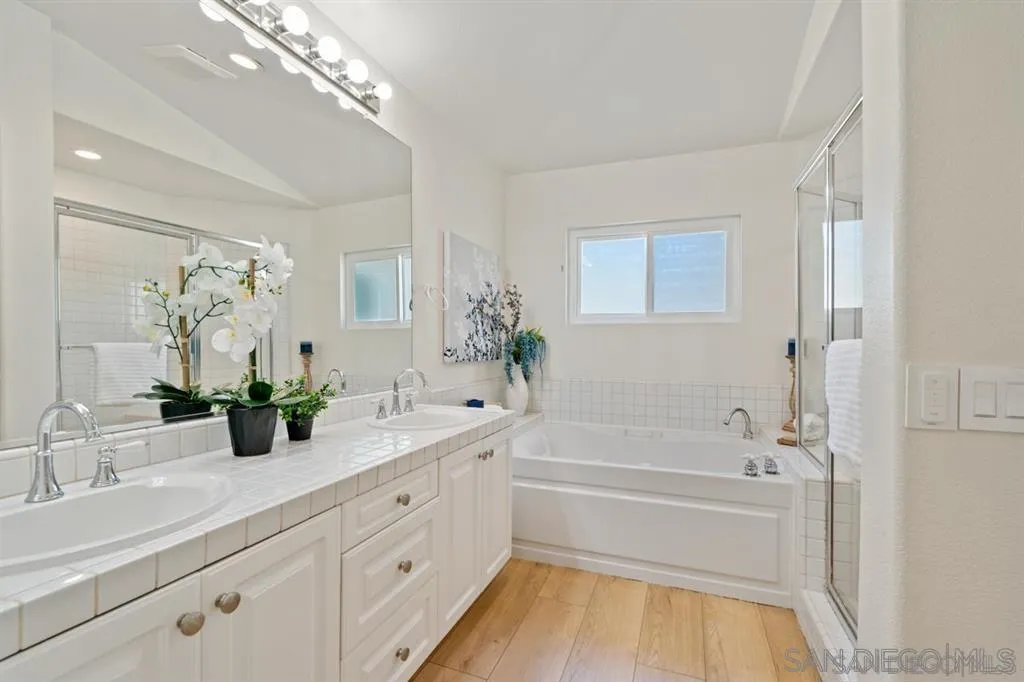 https://cdn.realtyfeed.com/cdn/127/250040652/162bcd55d7c22d815d90ee6ec365c83f.webp