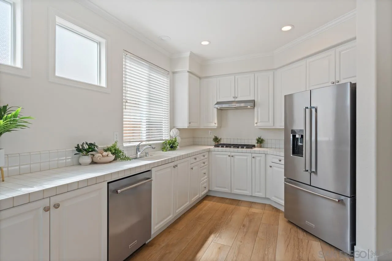 https://cdn.realtyfeed.com/cdn/127/250040652/1a056cd7cf9cb4308d5b29014f892b22.webp