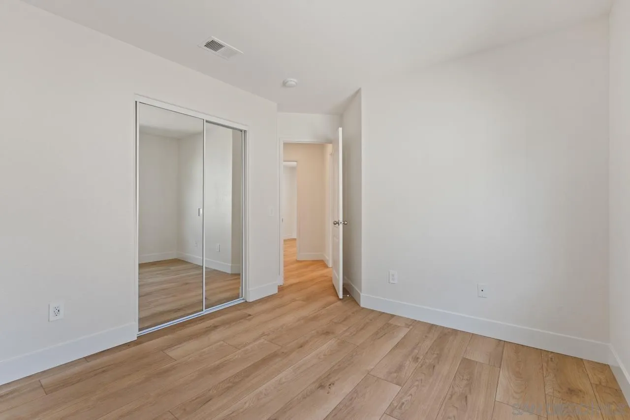 https://cdn.realtyfeed.com/cdn/127/250040652/d28b79942feba8843a6f4b3f7790cdb3.webp