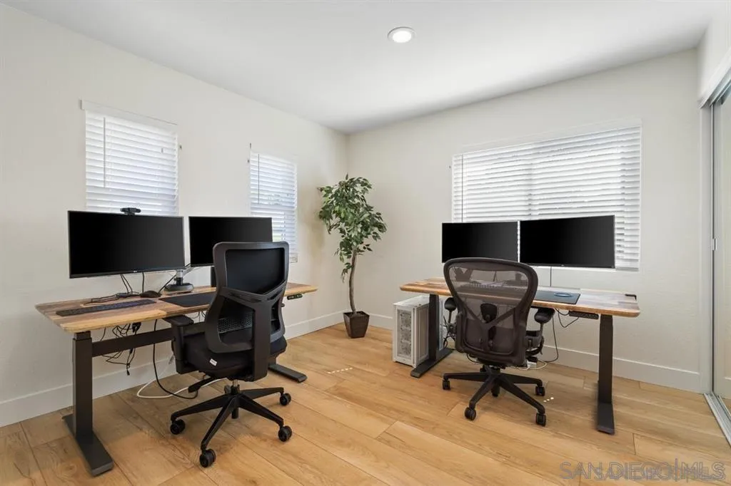 https://cdn.realtyfeed.com/cdn/127/250040652/d5e7b38249479460d6a6b35c750e3b2c.webp