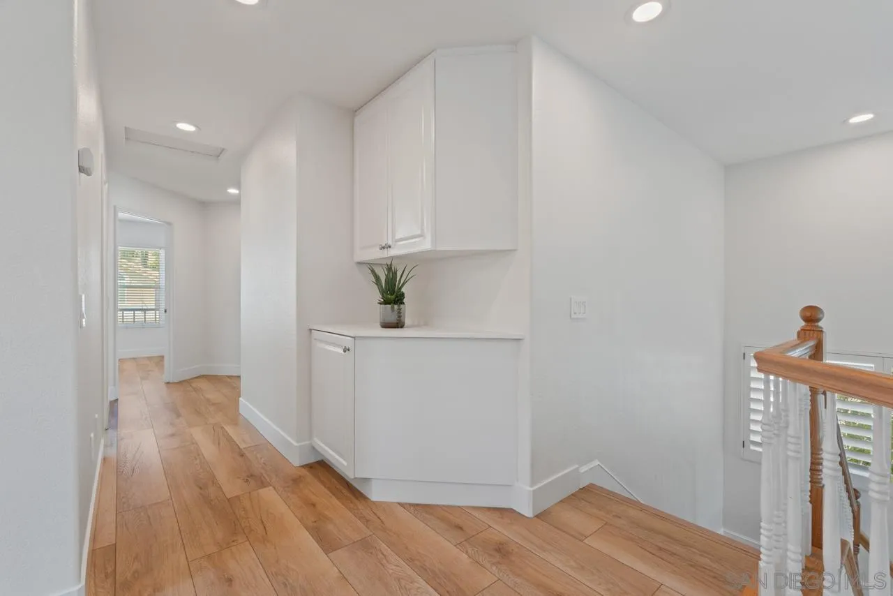 https://cdn.realtyfeed.com/cdn/127/250040652/ebdd37c1f2adc4631e066e0940a9bee8.webp
