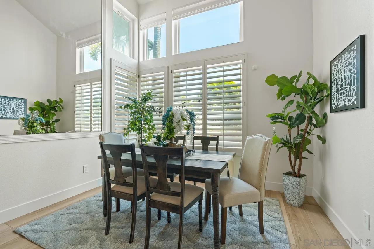 https://cdn.realtyfeed.com/cdn/127/250040652/fd89425ec51a7b739cae6c48c5f1e0ca.webp