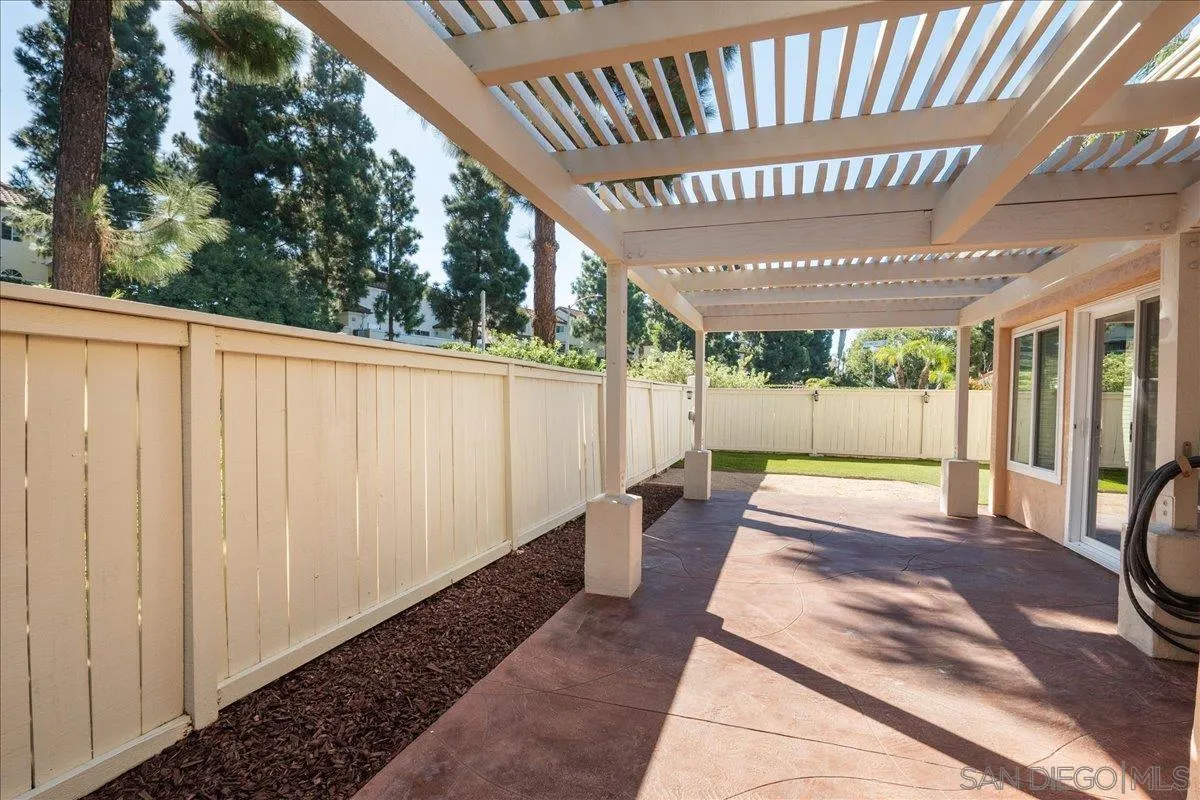 https://cdn.realtyfeed.com/cdn/127/250040653/825b768c0551a13d16878f7b0a63d18b.webp