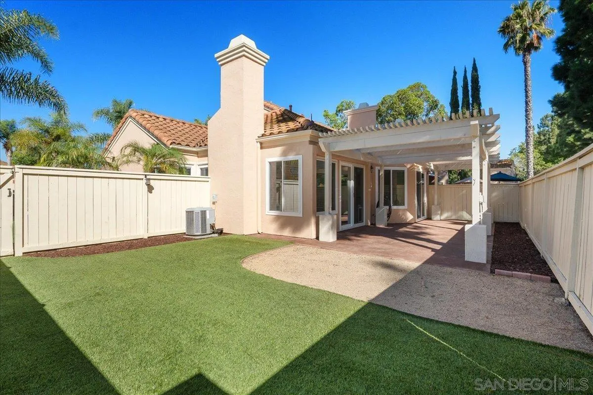 https://cdn.realtyfeed.com/cdn/127/250040653/c83c735f6ad69ac448a13e25fdba9d4e.webp