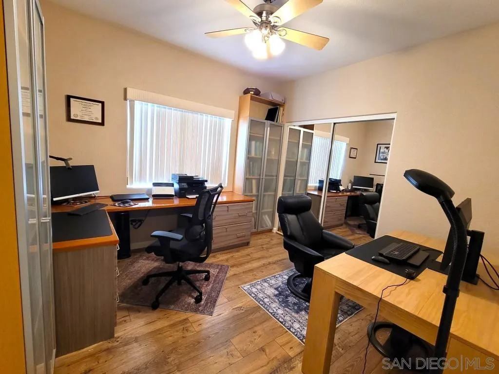 https://cdn.realtyfeed.com/cdn/127/250040654/61a6ec2c0c14c63aacad82243f69a5f3.webp