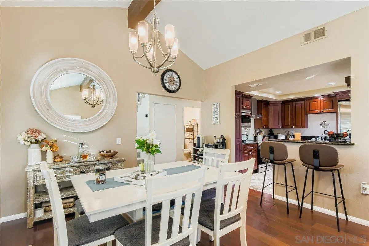 https://cdn.realtyfeed.com/cdn/127/250040655/a6429e4153c5db2b82c9efd2e20a0aa2.webp