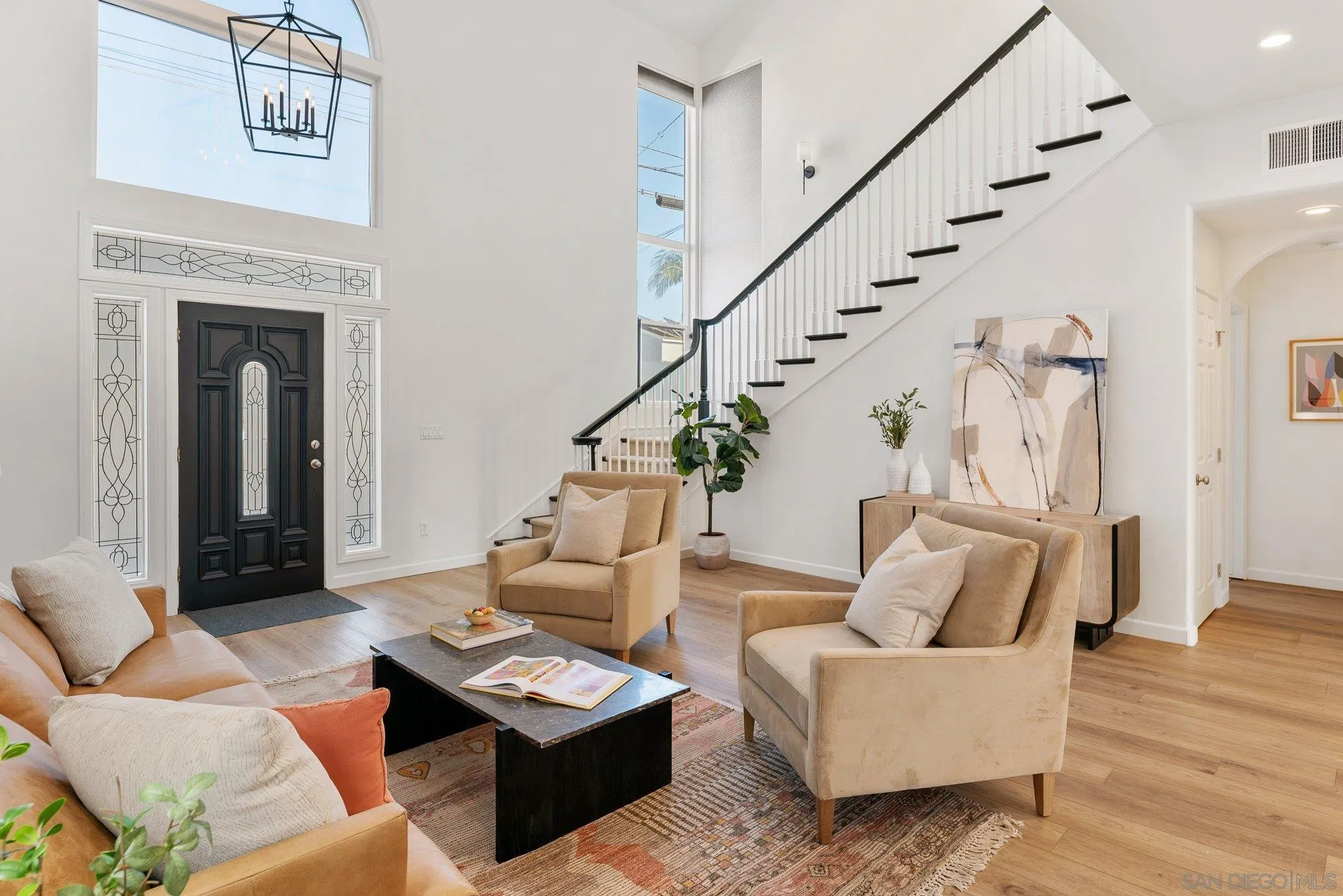 https://cdn.realtyfeed.com/cdn/127/250040656/8bf9a832f5936ebce10a14f263bcc978.webp
