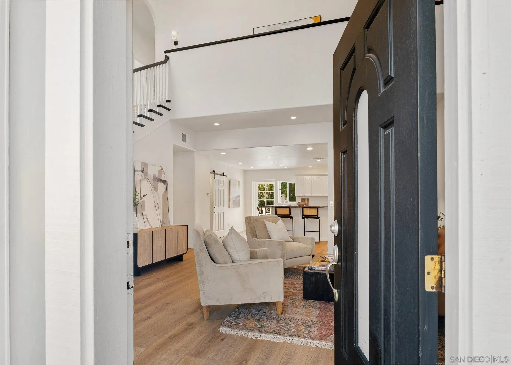https://cdn.realtyfeed.com/cdn/127/250040656/91e0b9c8dfaf79b863858c715a669bbd.webp