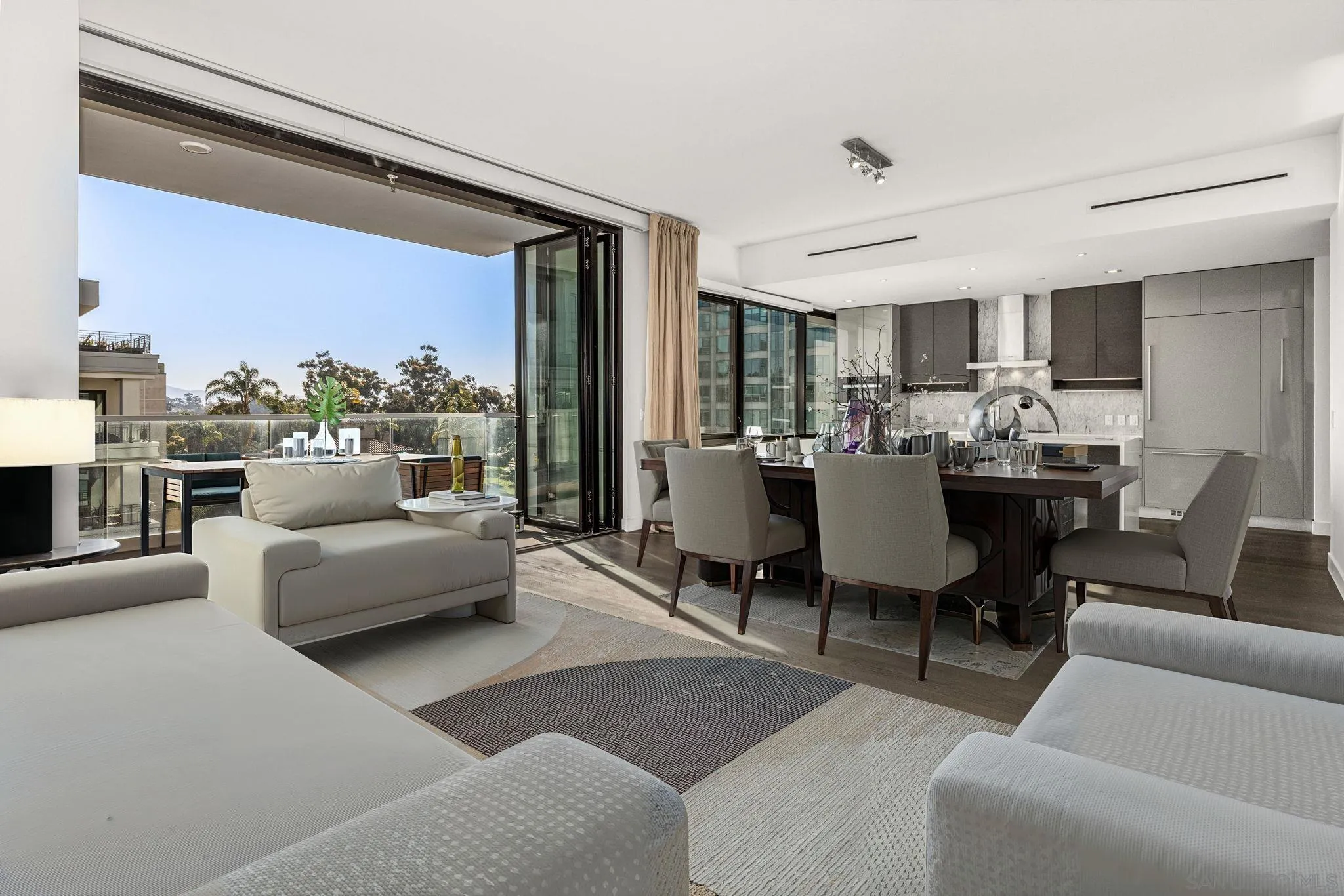 Photo #4: 250040668 Listing 