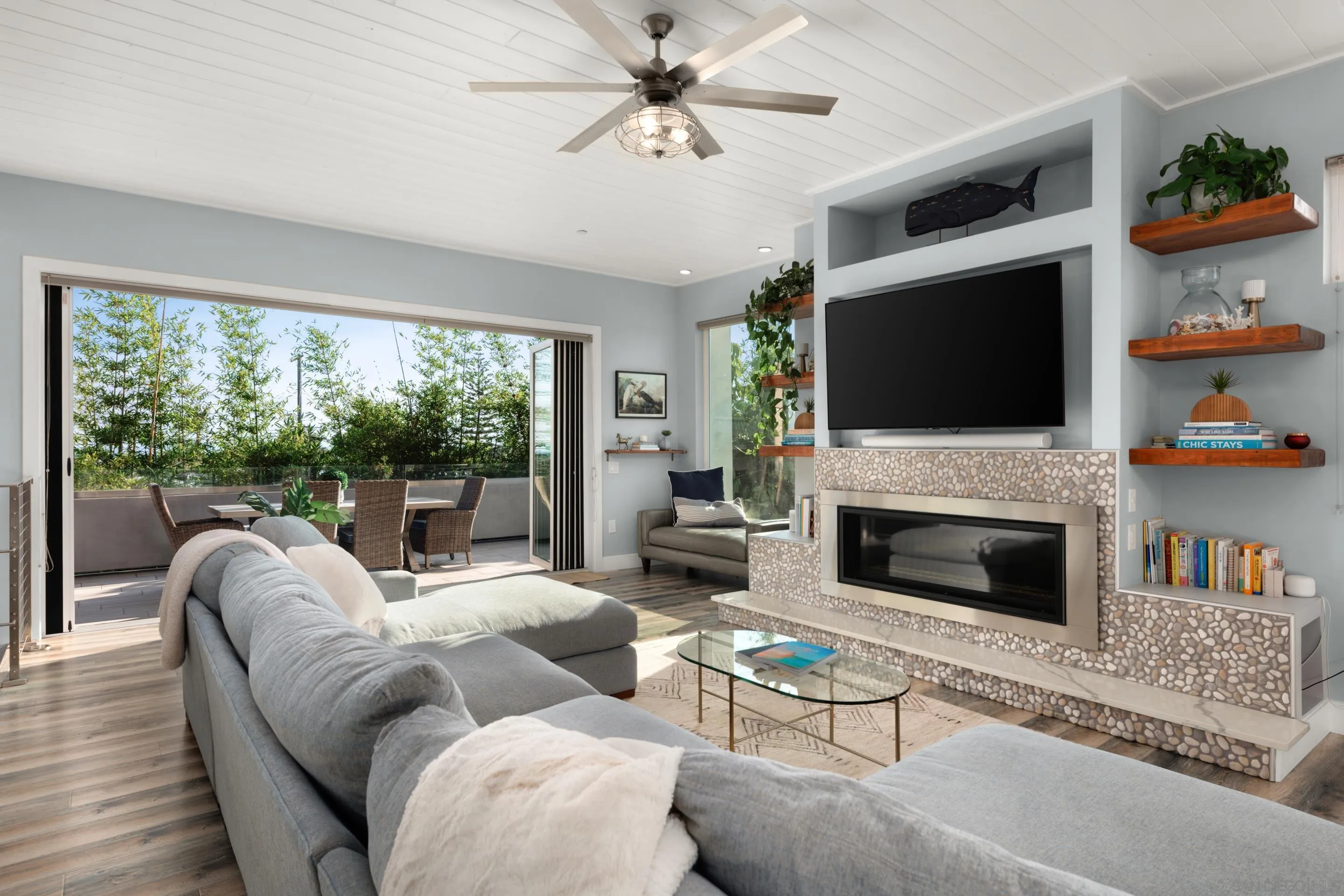 https://cdn.realtyfeed.com/cdn/127/250040670/4324e8521c65698db731501d021c0a51.webp