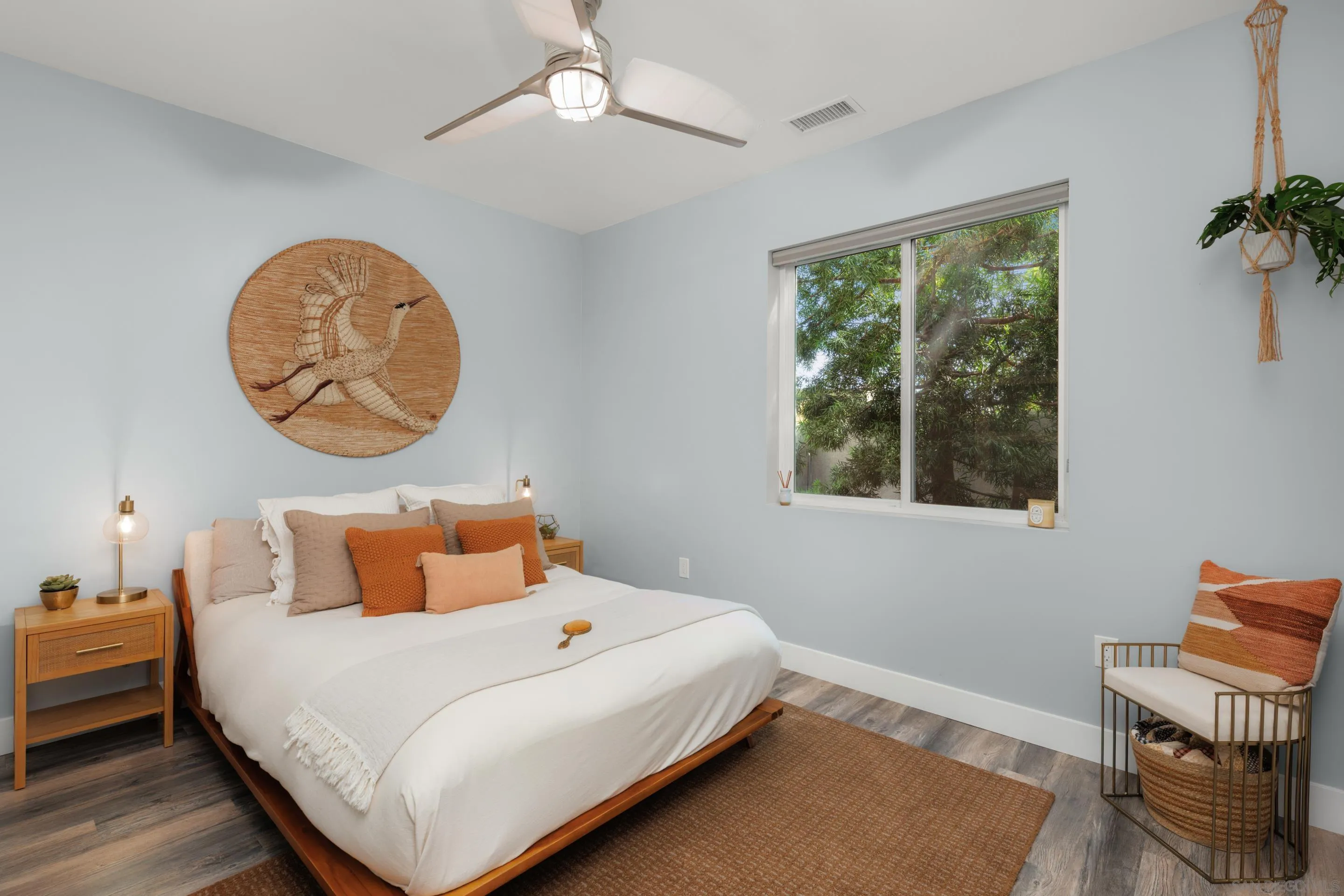https://cdn.realtyfeed.com/cdn/127/250040670/505c933df422c5e124eaaf1c950e3043.webp
