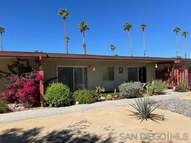 https://cdn.realtyfeed.com/cdn/127/250040671/5b10a52f3f94c8ba727227355da00eed.webp