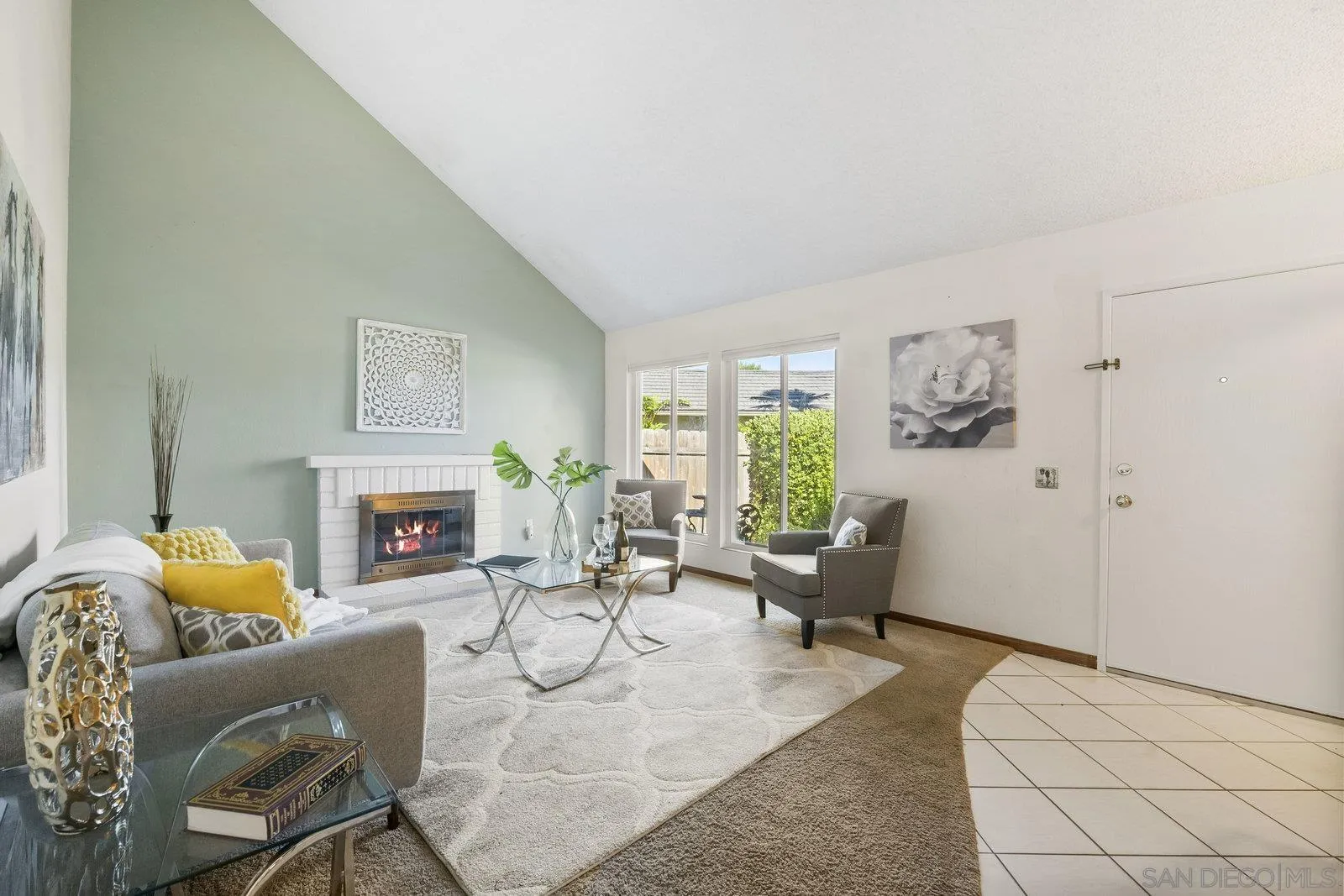 https://cdn.realtyfeed.com/cdn/127/250040673/e7ba219e09e719a81e01a7811b5949d5.webp