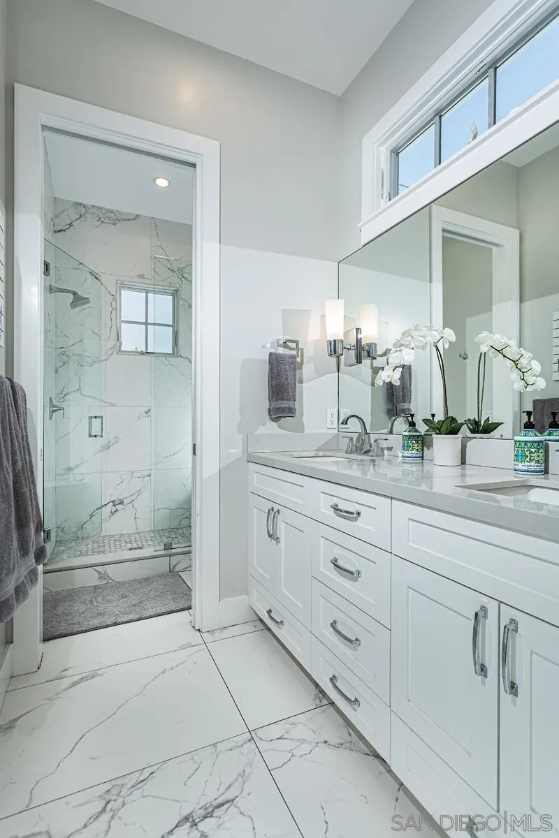 https://cdn.realtyfeed.com/cdn/127/250040674/6e2d2e6d91c7fa95c4ff4c13e67f76ca.webp