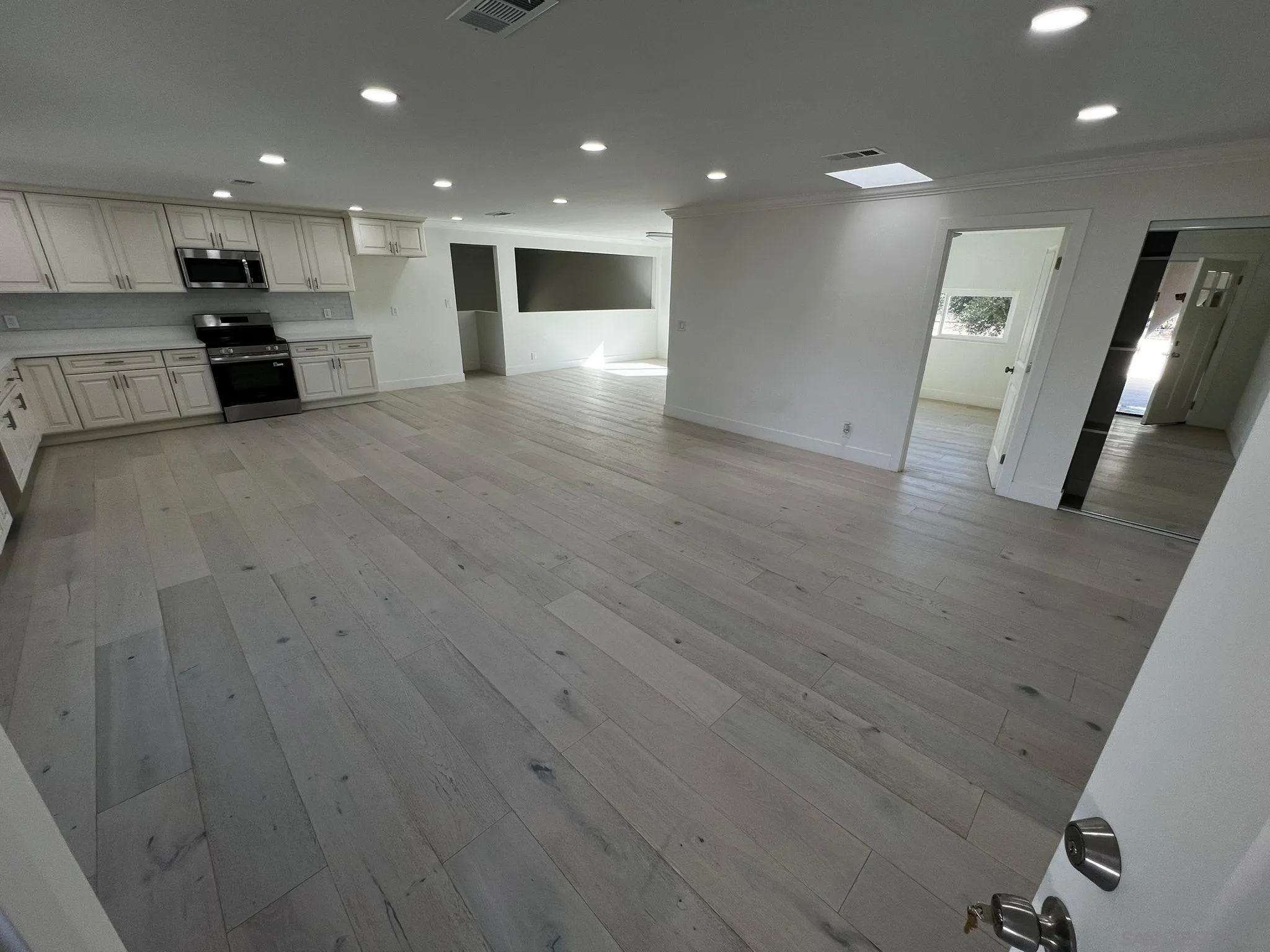 https://cdn.realtyfeed.com/cdn/127/250040691/c3da81c7a78cf8ca0d586648c6d3ecb1.webp