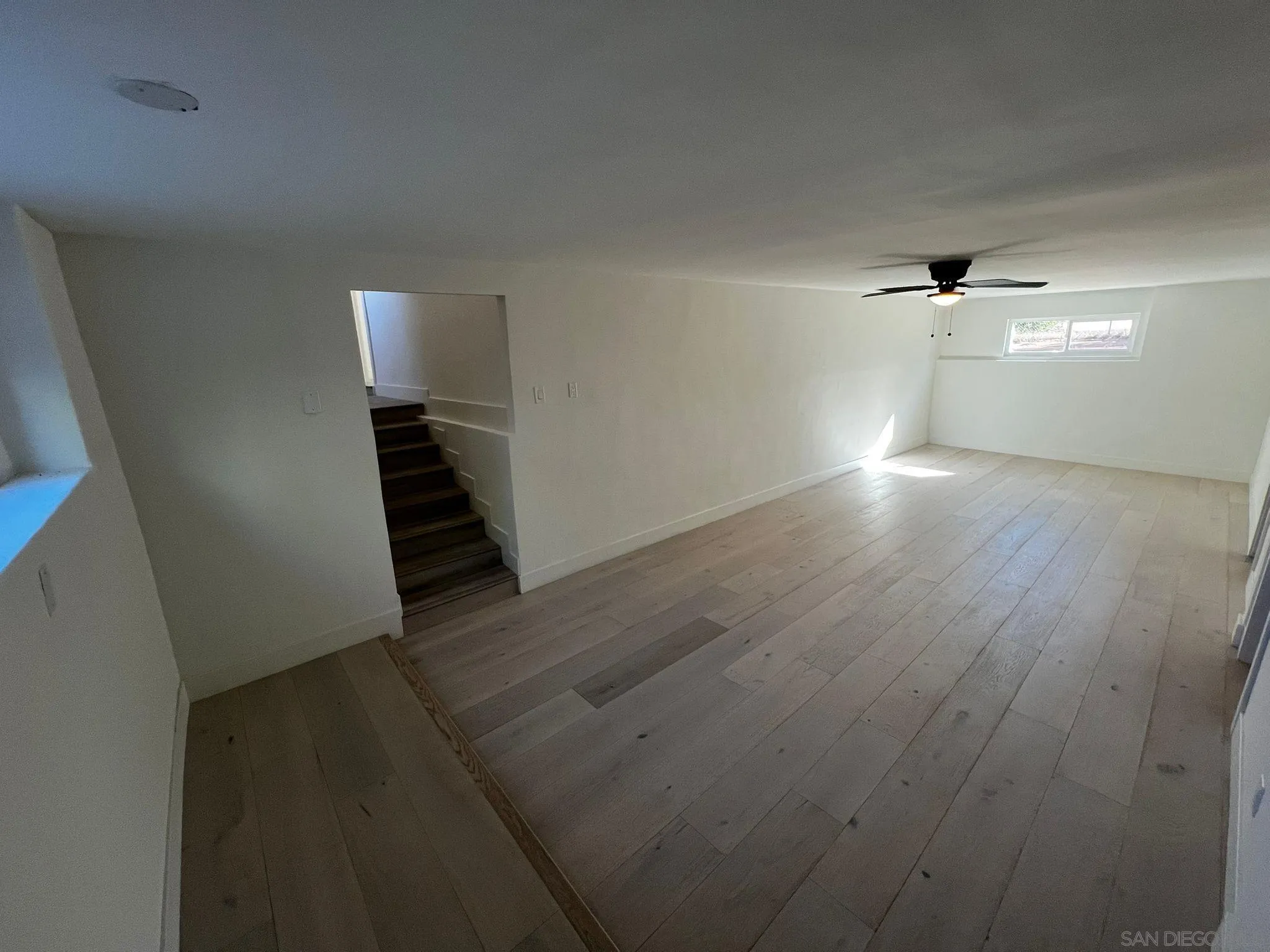 https://cdn.realtyfeed.com/cdn/127/250040691/c642f6089a402c4994aac1c95288ed7e.webp