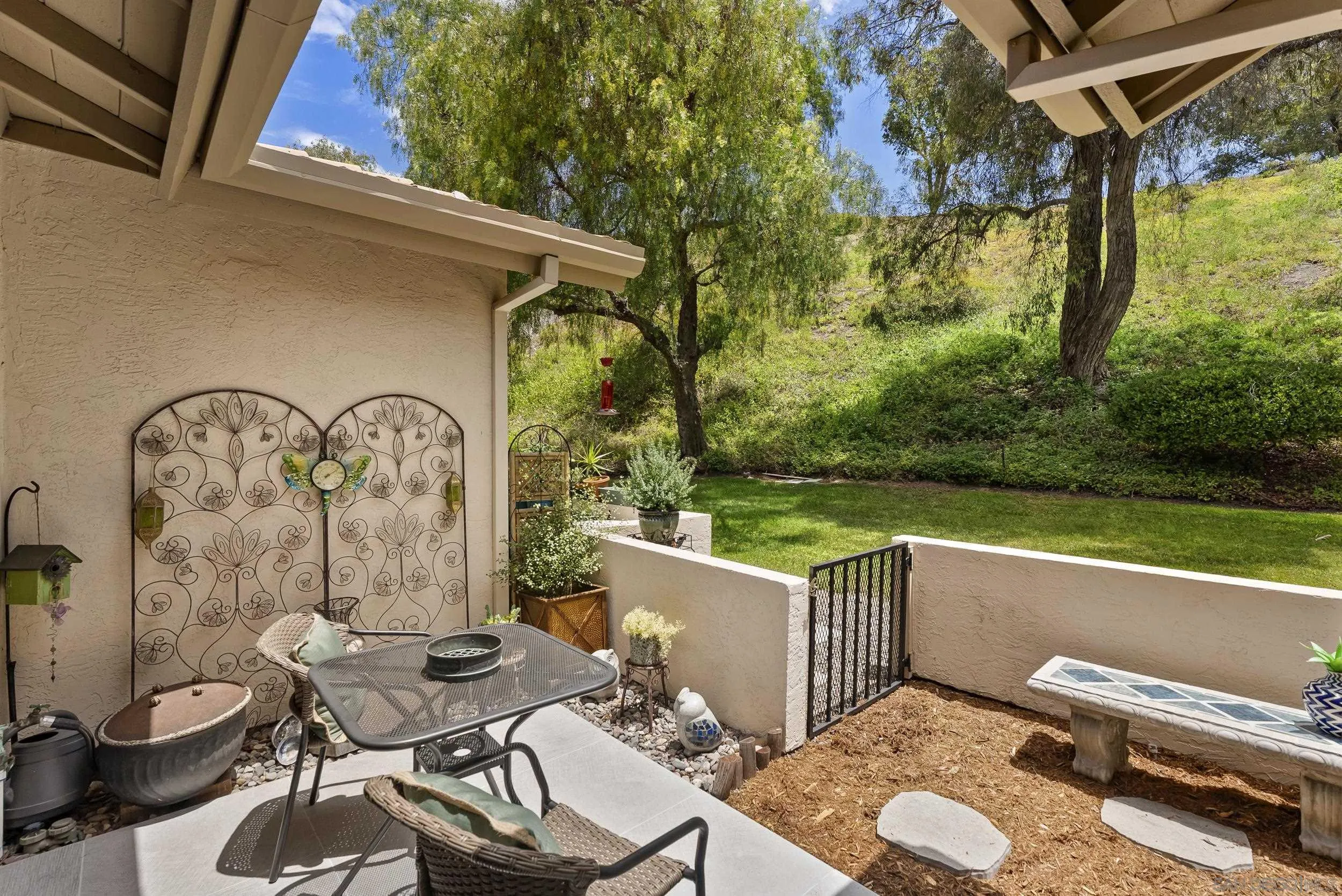 https://cdn.realtyfeed.com/cdn/127/250040692/e638a1b6d71c6f64dd0cad15693c0899.webp