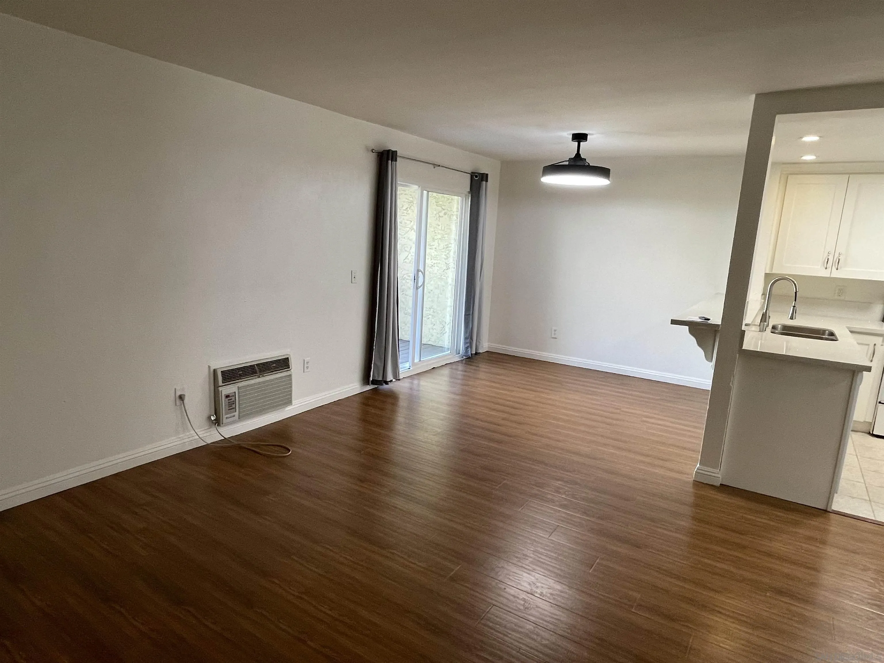 Photo #6: 250040696 Listing 
