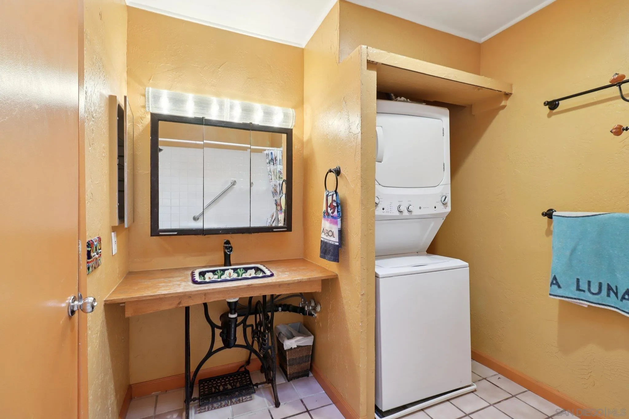 https://cdn.realtyfeed.com/cdn/127/250040697/12d0afa2b14e0fcc7cc9acc7286a751f.webp