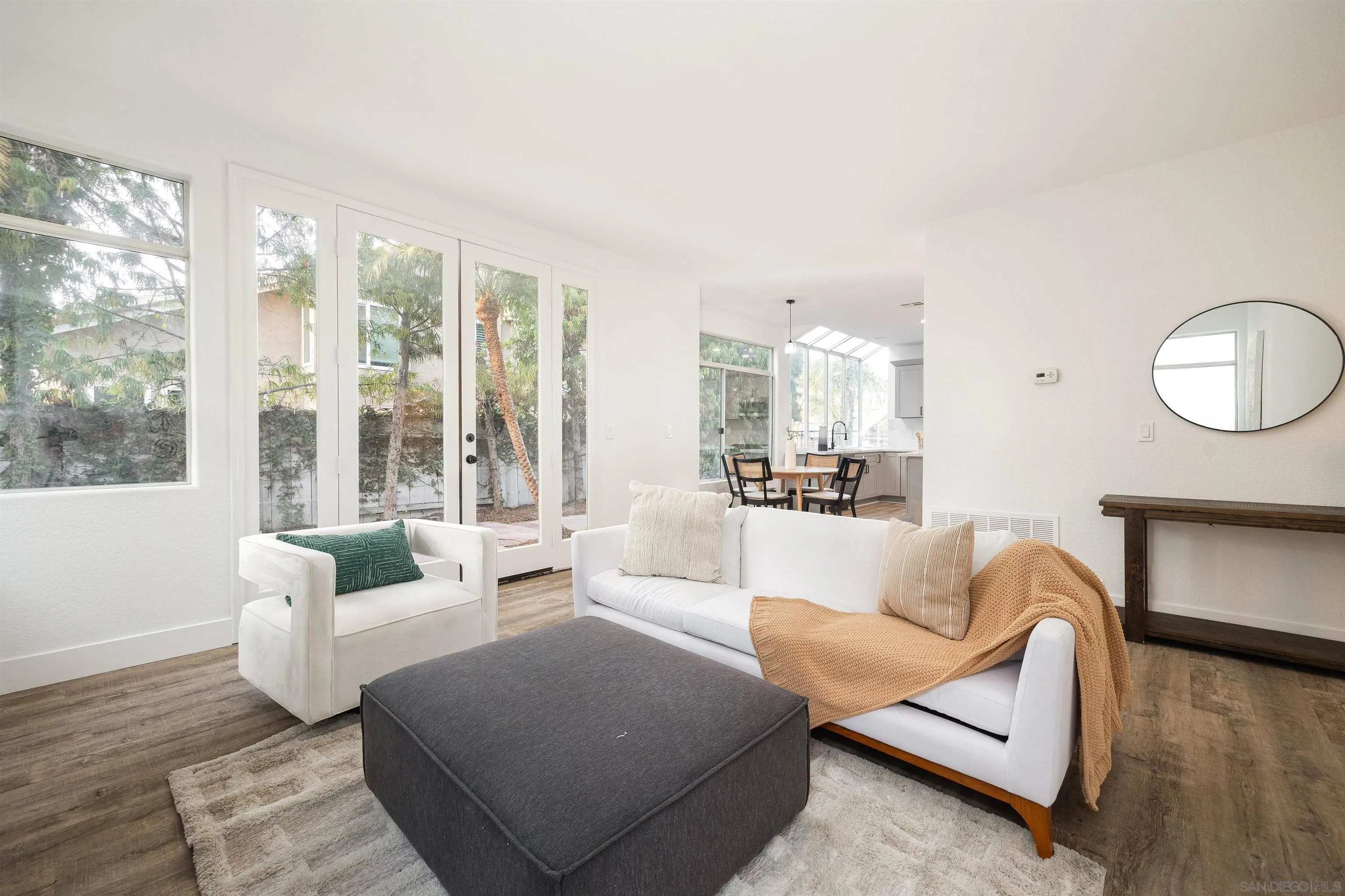 https://cdn.realtyfeed.com/cdn/127/250040703/aa393c5956c00b15601cad3e2350be3e.webp