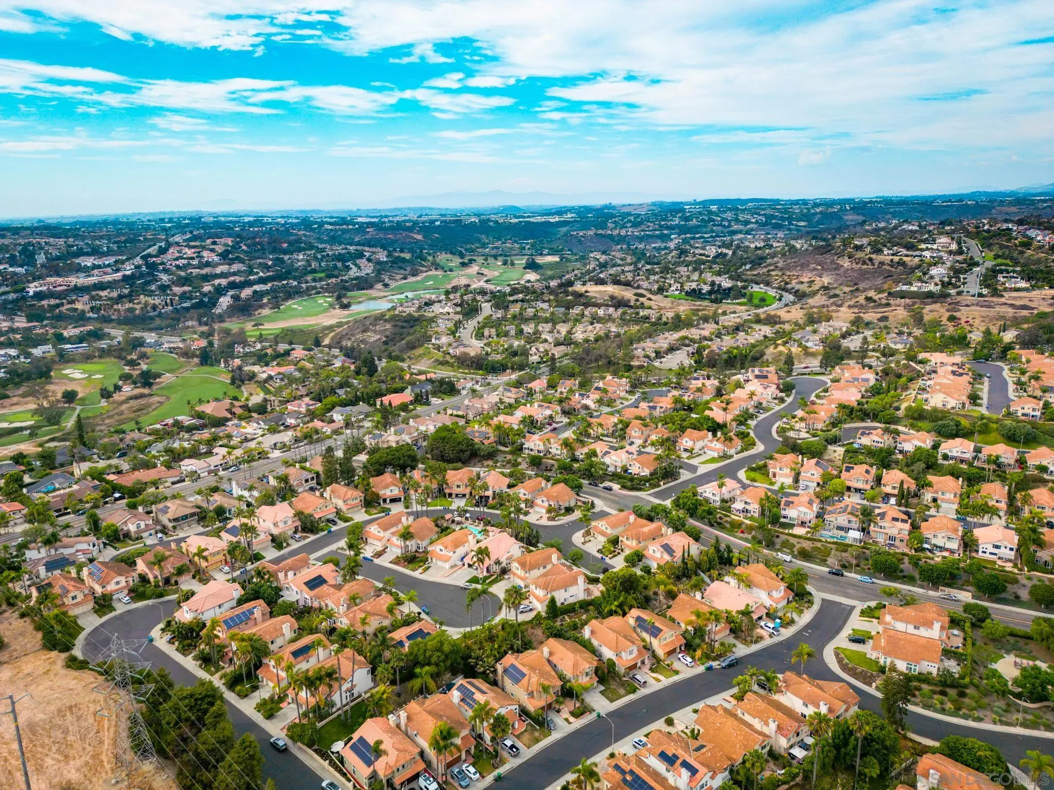https://cdn.realtyfeed.com/cdn/127/250040703/ea87d96c3a36f07f8bab99e96a3e0802.webp