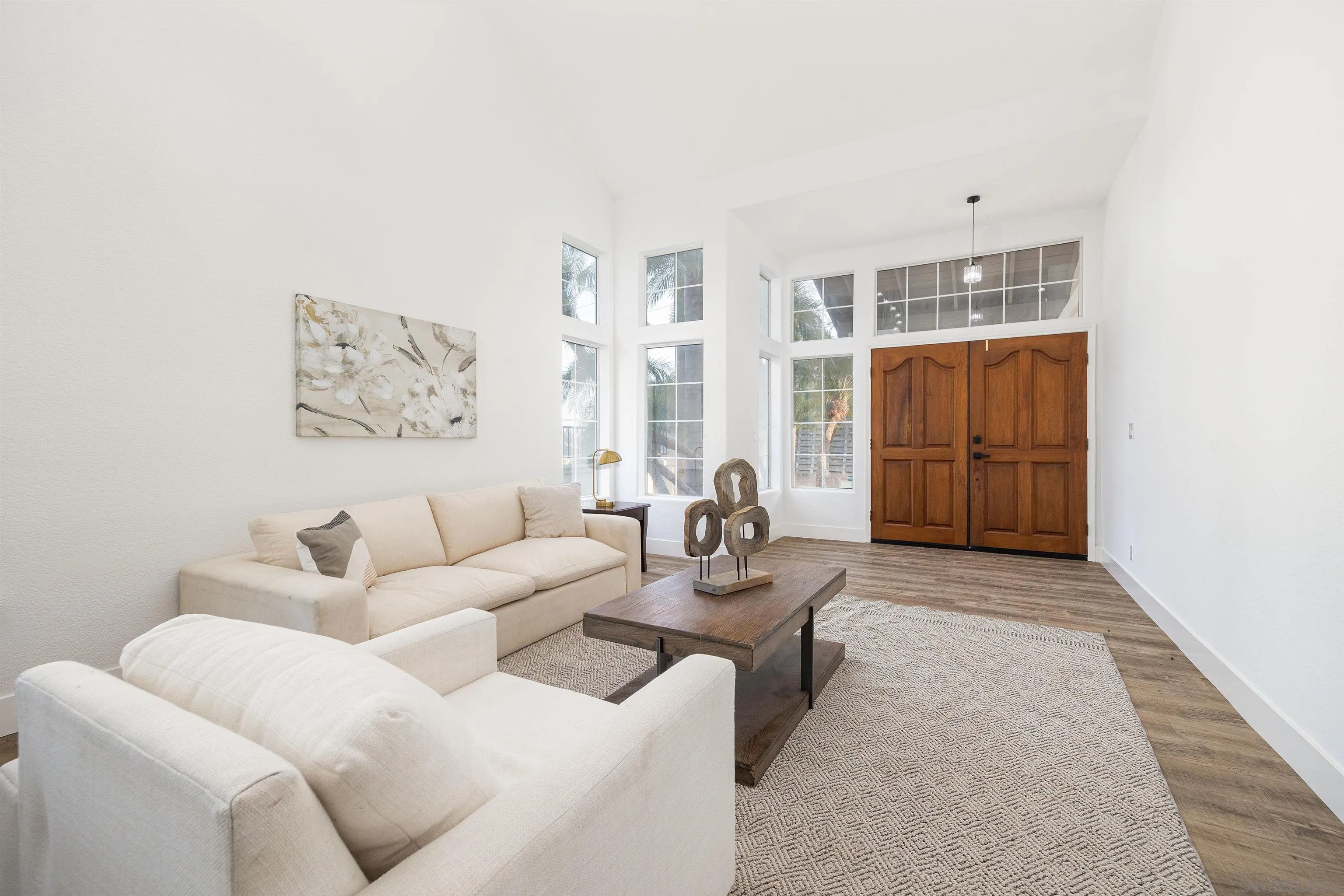 https://cdn.realtyfeed.com/cdn/127/250040703/ed991bf5c353b0e09432bcefefc16d25.webp