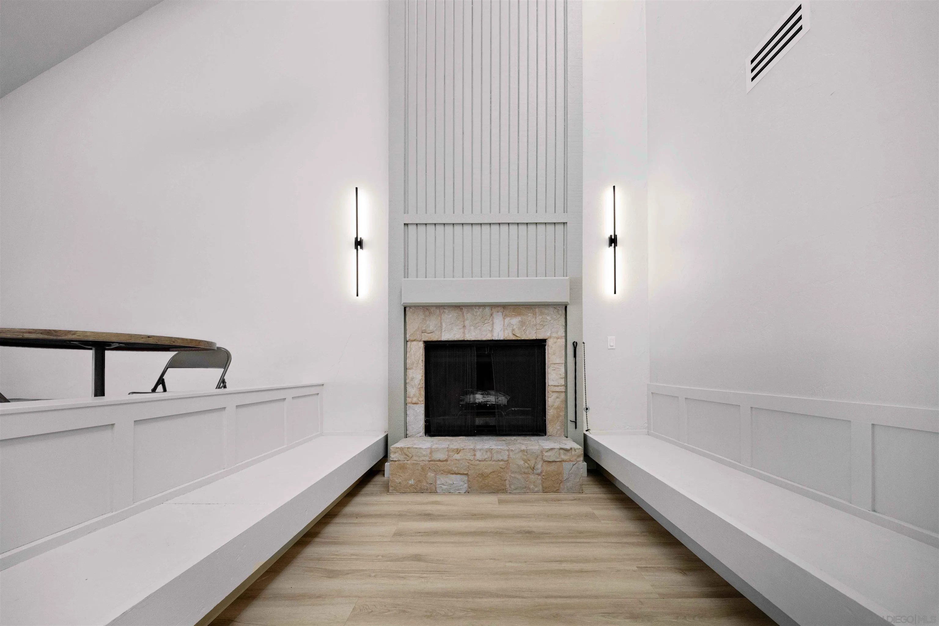 https://cdn.realtyfeed.com/cdn/127/250040708/68f005c3f46341e18400381f293d75f4.webp