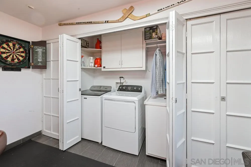 https://cdn.realtyfeed.com/cdn/127/250040713/231f01430bd969f5981878cec7b3befa.webp