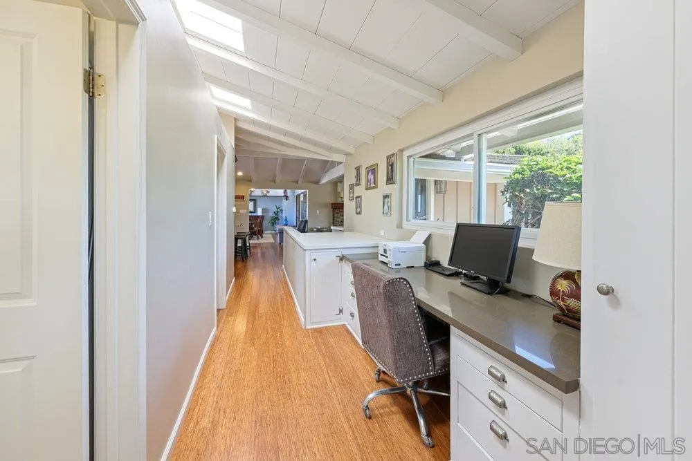https://cdn.realtyfeed.com/cdn/127/250040713/584092468a05f5de9fc1220d1f3ff0f0.webp