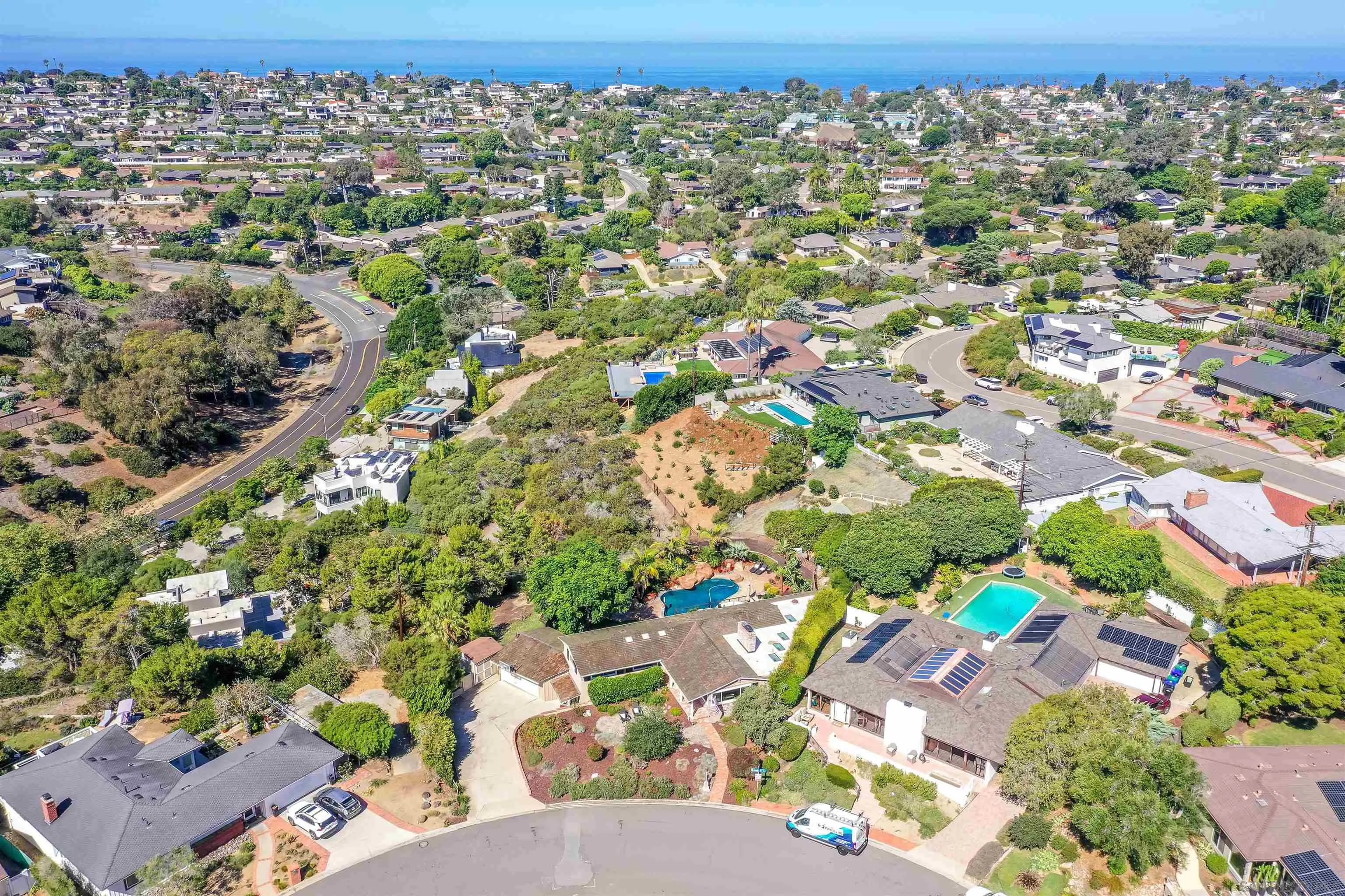 https://cdn.realtyfeed.com/cdn/127/250040713/c65adaeacbaacab4c890d3e0d2009018.webp