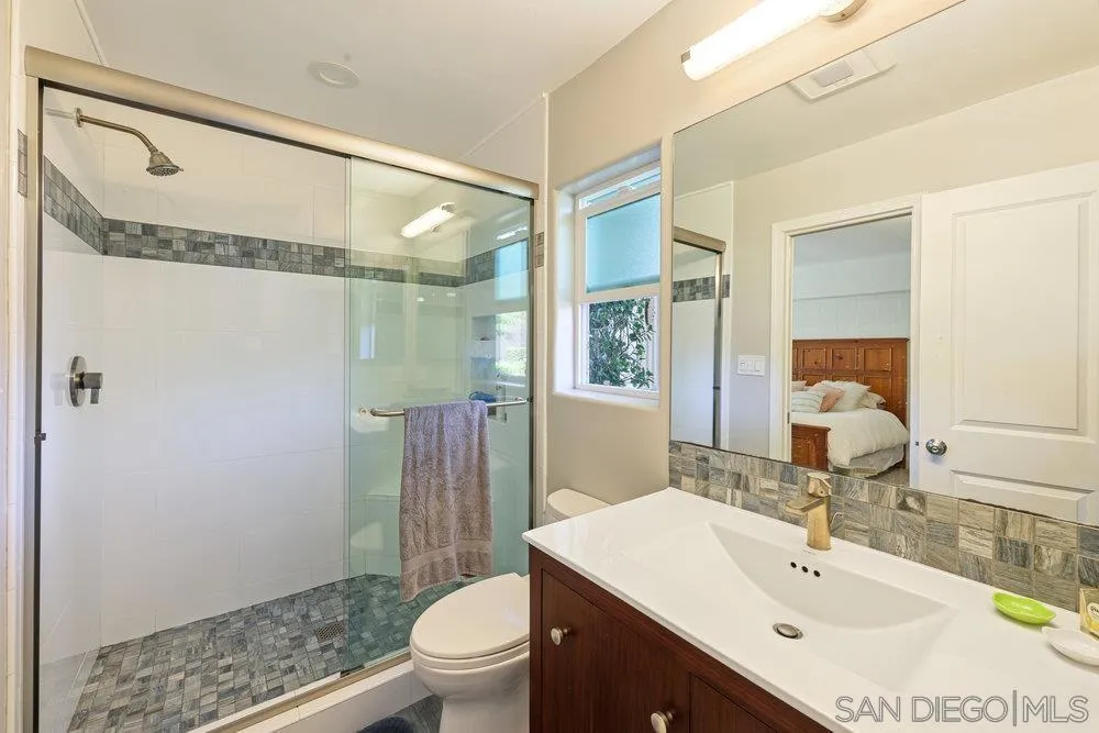 https://cdn.realtyfeed.com/cdn/127/250040713/ef2c0a53e76038db8ceeea4a41310f6c.webp