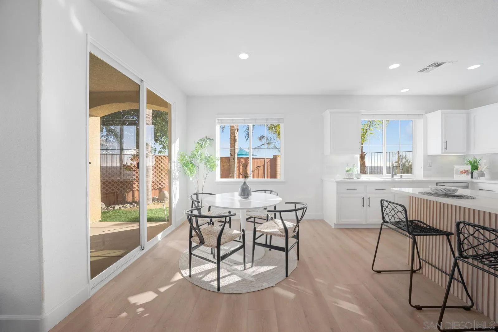 https://cdn.realtyfeed.com/cdn/127/250040716/9d35b1c04b12c5d29323bb9a57725311.webp