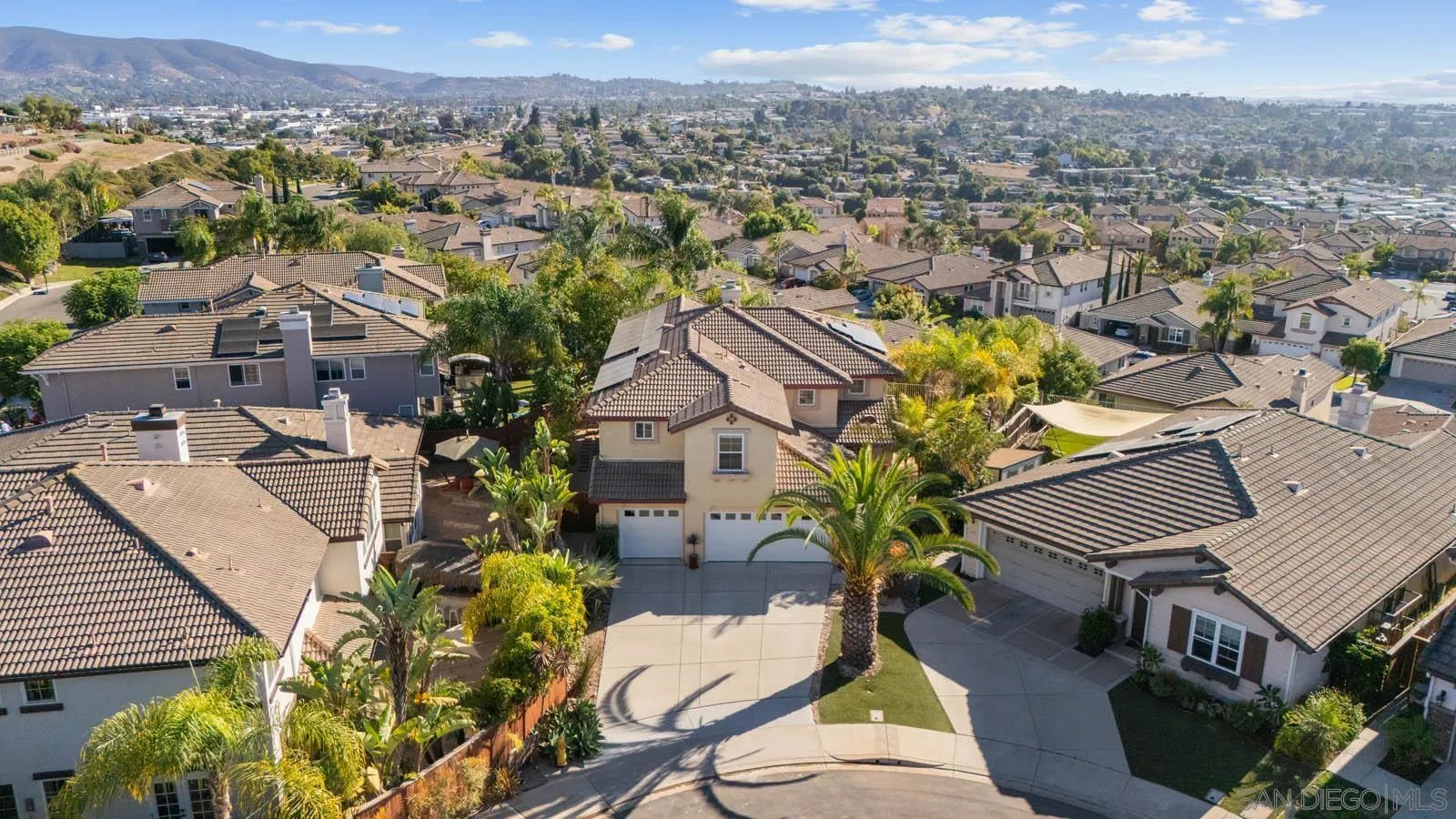 https://cdn.realtyfeed.com/cdn/127/250040716/d4bfec82283628c11ebeed1d3f6b7157.webp