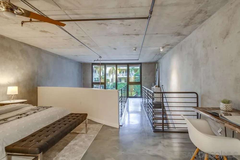 https://cdn.realtyfeed.com/cdn/127/250040717/2967cecb696cad159d3043d4562af3ba.webp